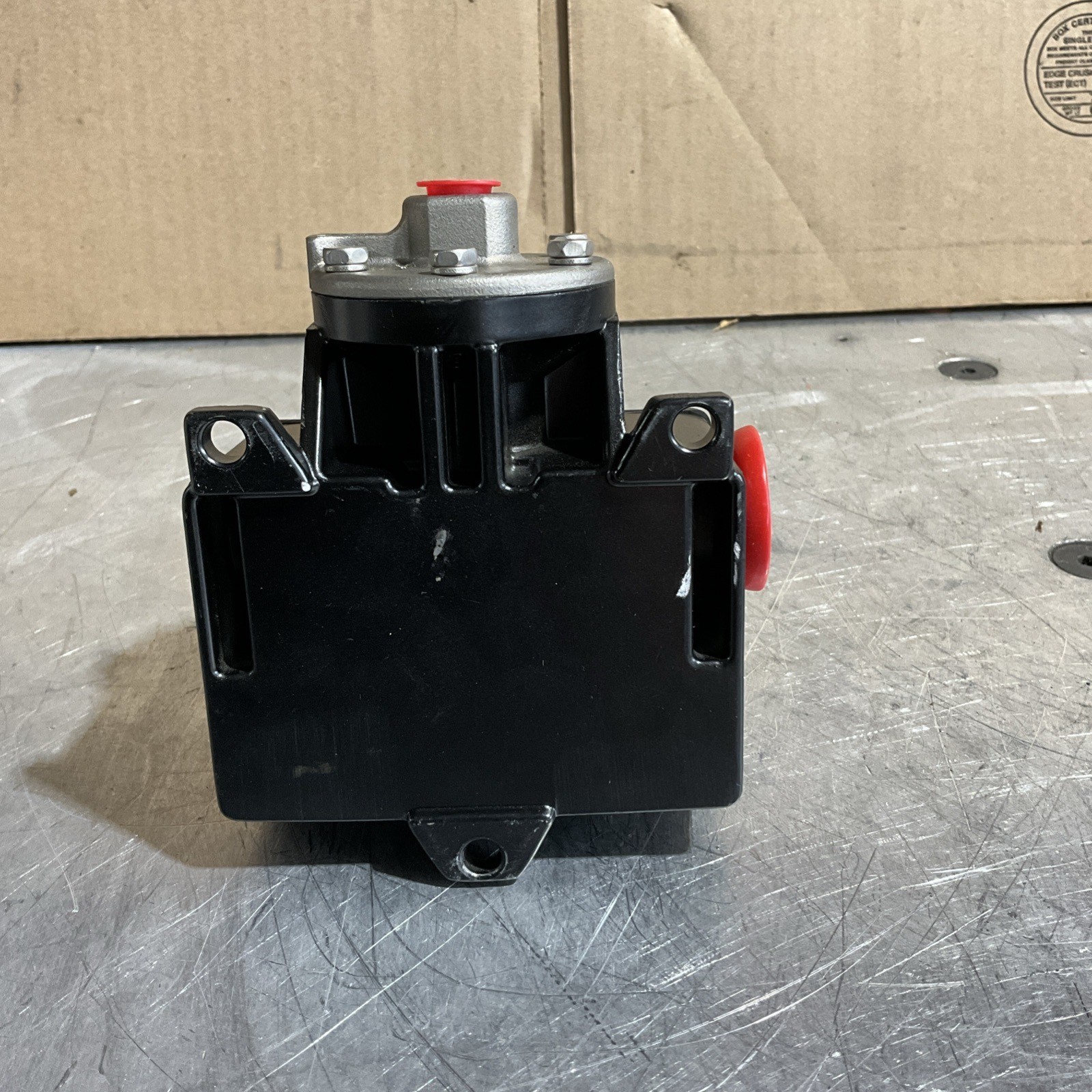 ASHCROFT B420B PRESSURE SWITCH 100PSI NOS