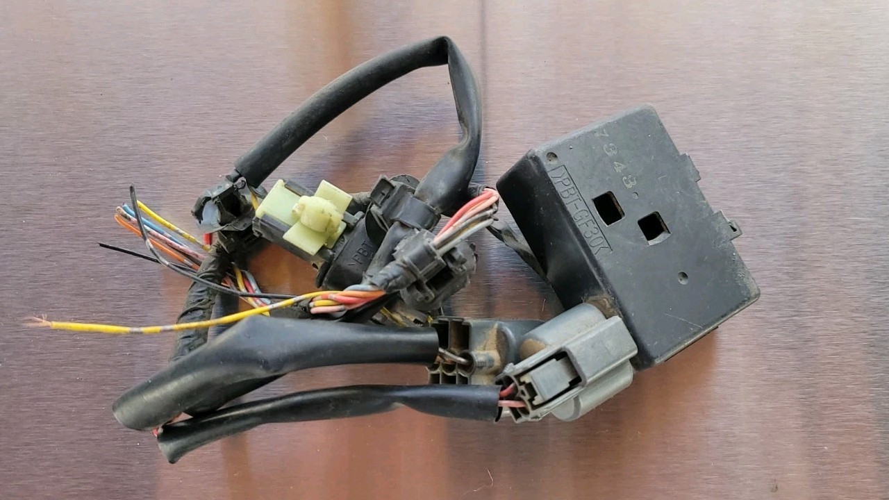 2011-2023 Mitsubishi Outlander Keyless Door Lock Control Buzzer Module 8637A176