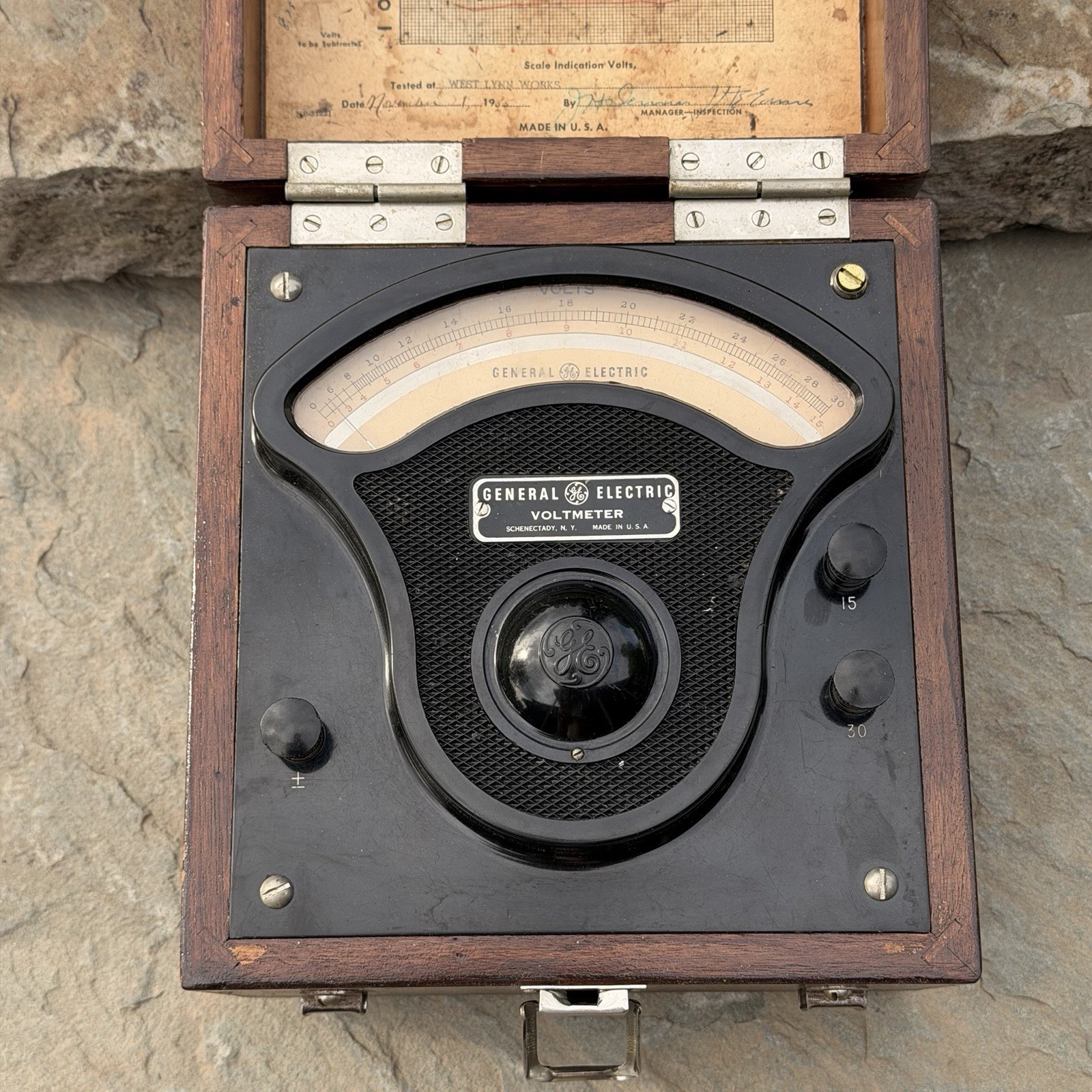 Vintage GE Type P-3 AC Voltmeter 15/30V Wood Case Model 8AP3VC1 Untested