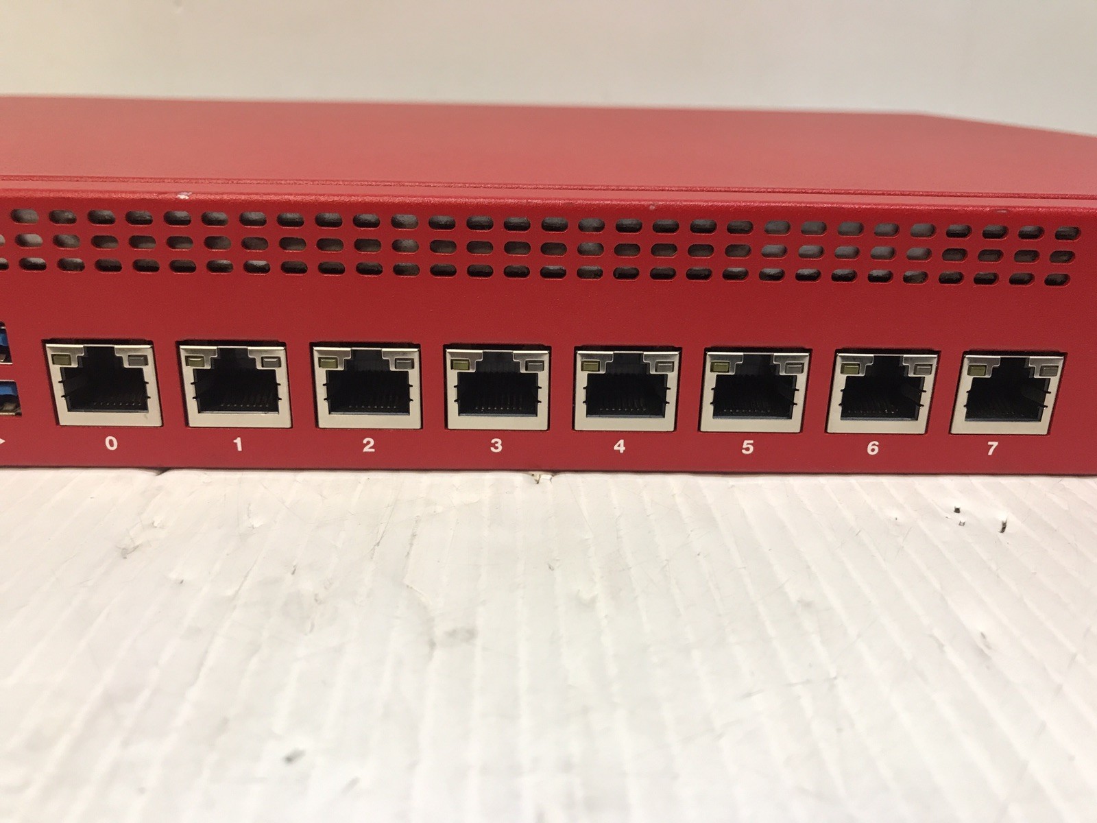 WatchGuard Firebox M370 8-Port Network Security Appliance WL6AE8 WORKING *READ*