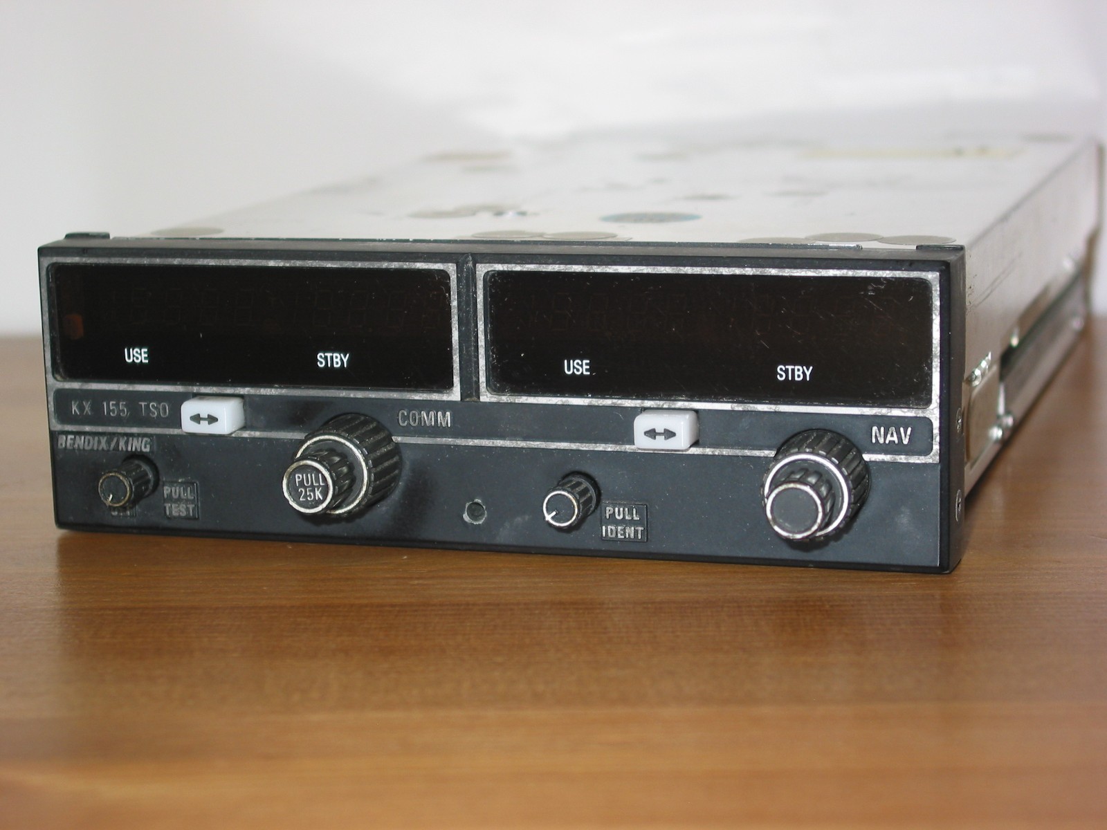 14V BENDIX KING KX-155 NAV COM RADIO WITH ISOLATION AMPLIFIER !! P/N 069-1024-38