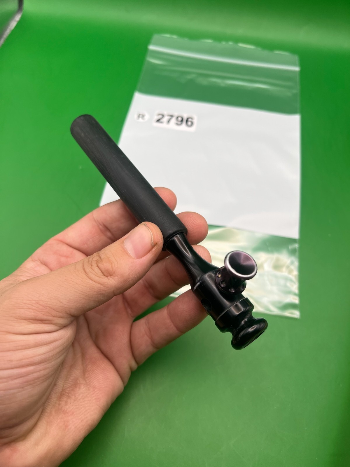 Autococker Bolt