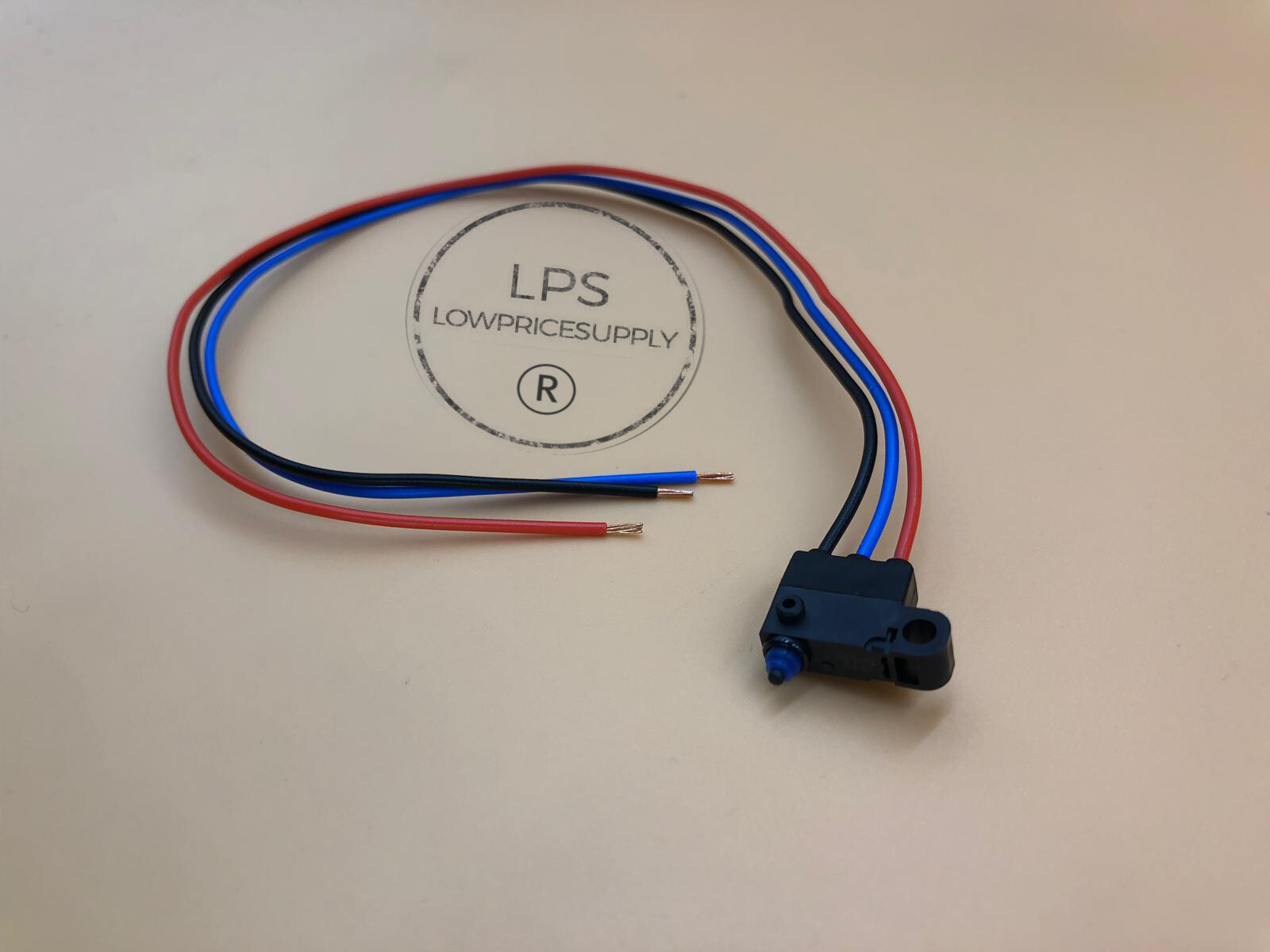 Electronic Components D2Hw-C201M Micro Switch Pin Plunger Spdt 2A 125V