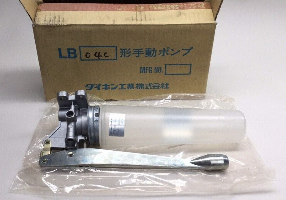 Daikin LB04C-11 New Hand Pump Lubrication Cartridge Type 400cm3 LB4C Lubyace