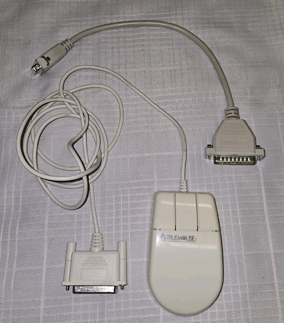 Vintage Truemouse Model EAK2-1 Mouse 3-button