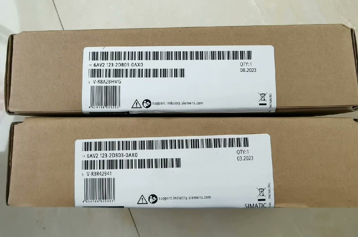 1pcs SIEMENS Touch Screen 6AV2123-2DB03-0AX0