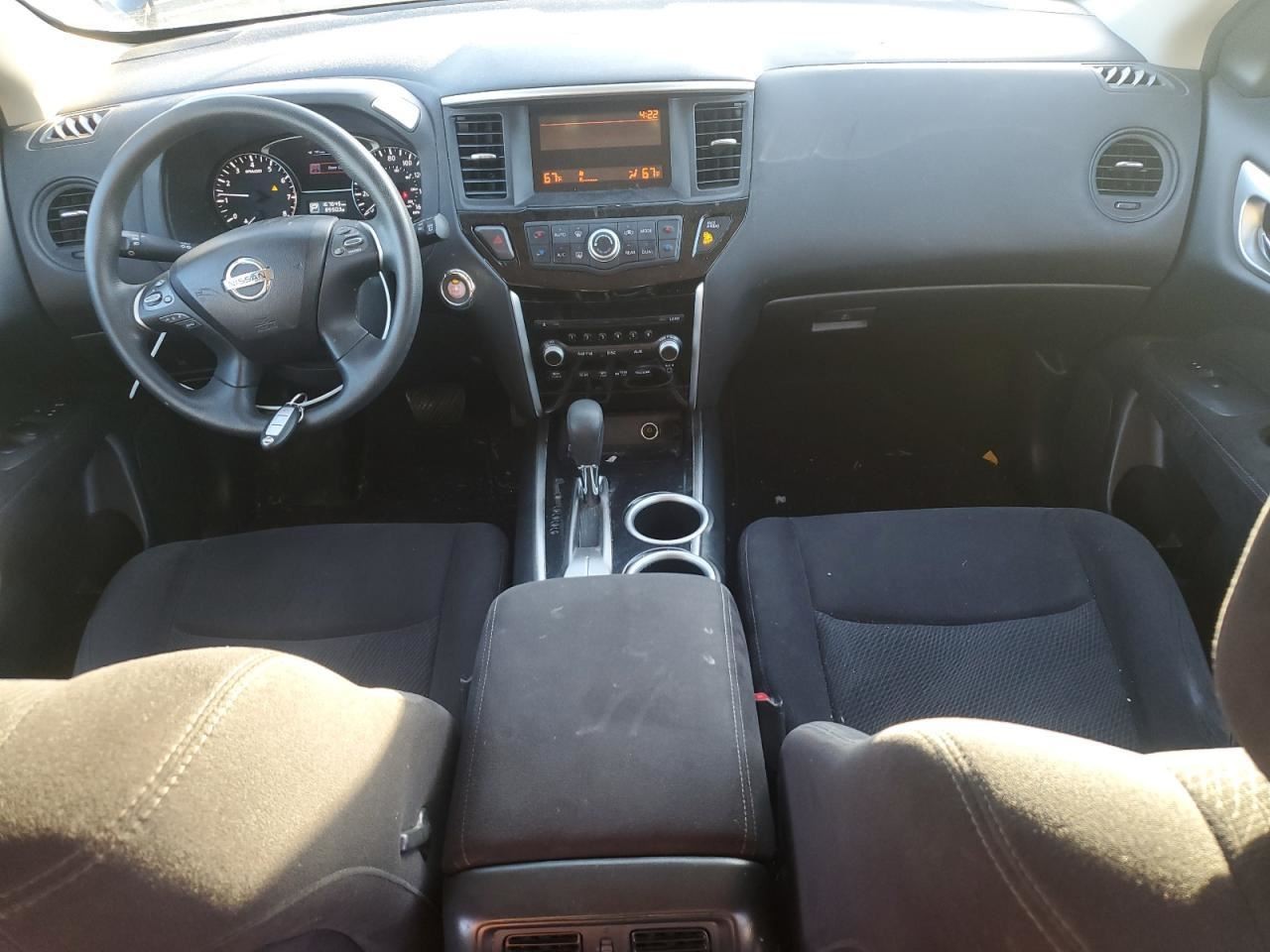 PATHFINDR 2013 Glove Box 4948414