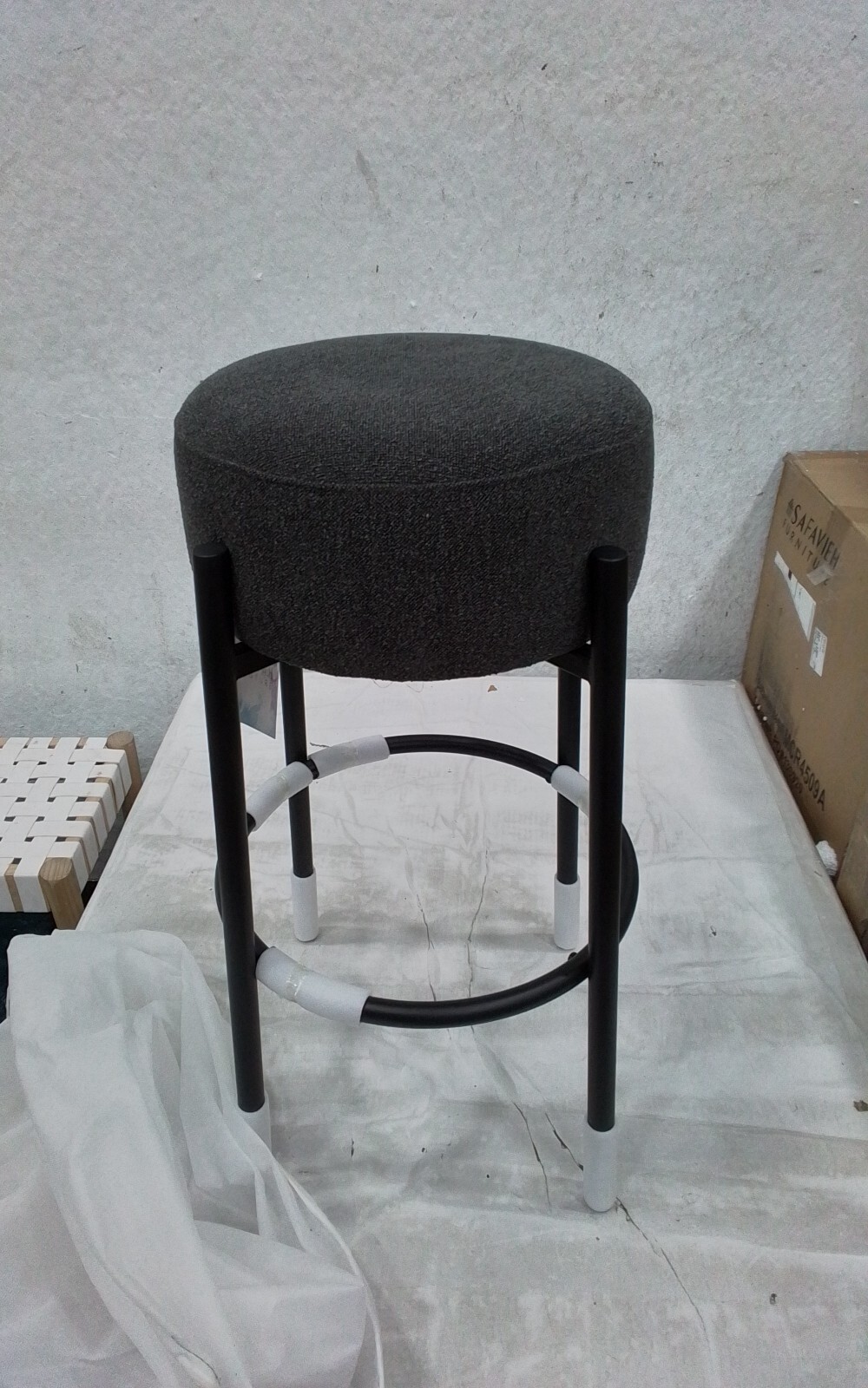 Safavieh PAISLEIGH METAL LEG BARSTOOL, Reduced Price 2172736653 SFV5031I