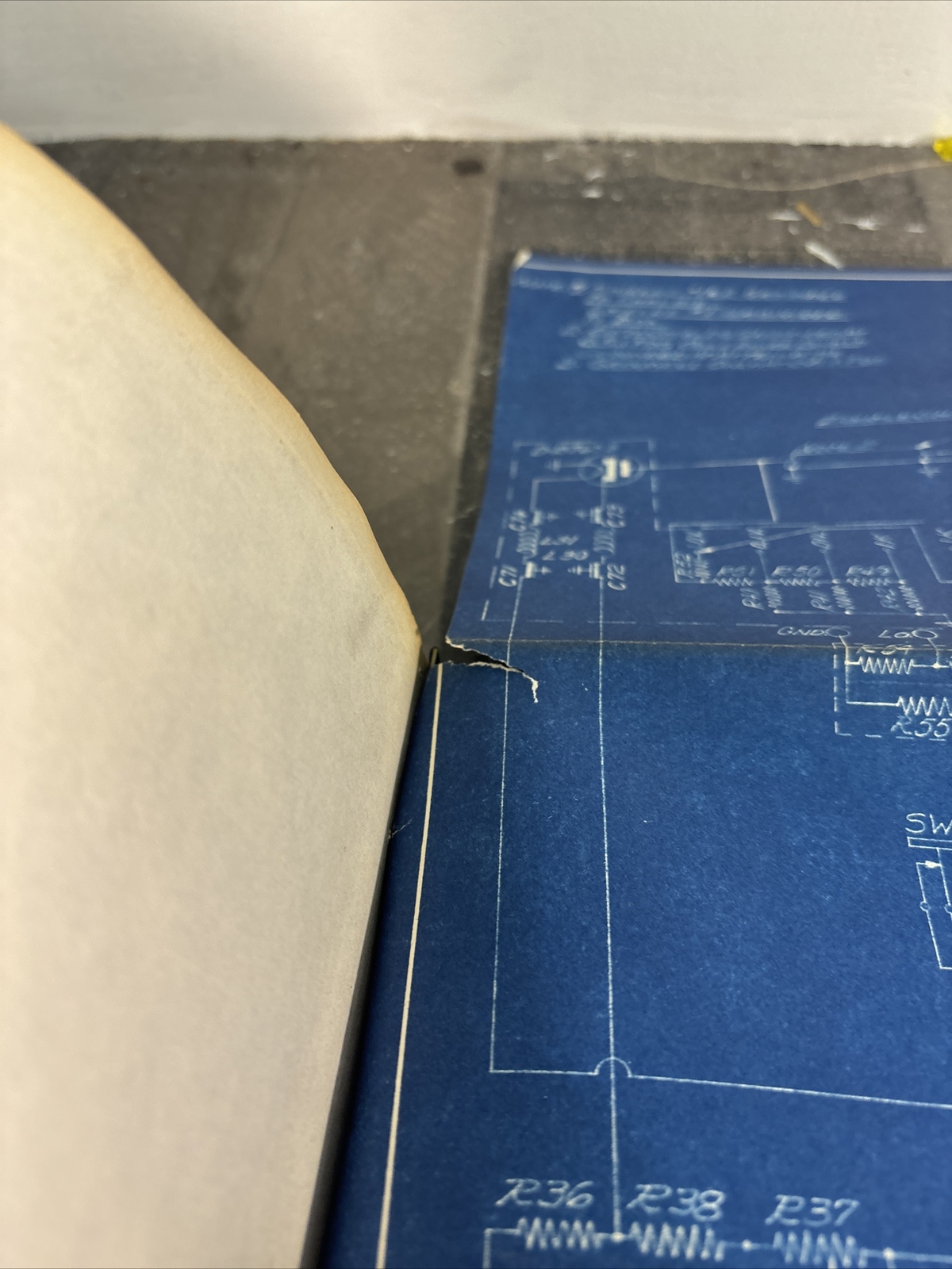 Ferris Model 40A Signal Generator Operating Instructions Manual