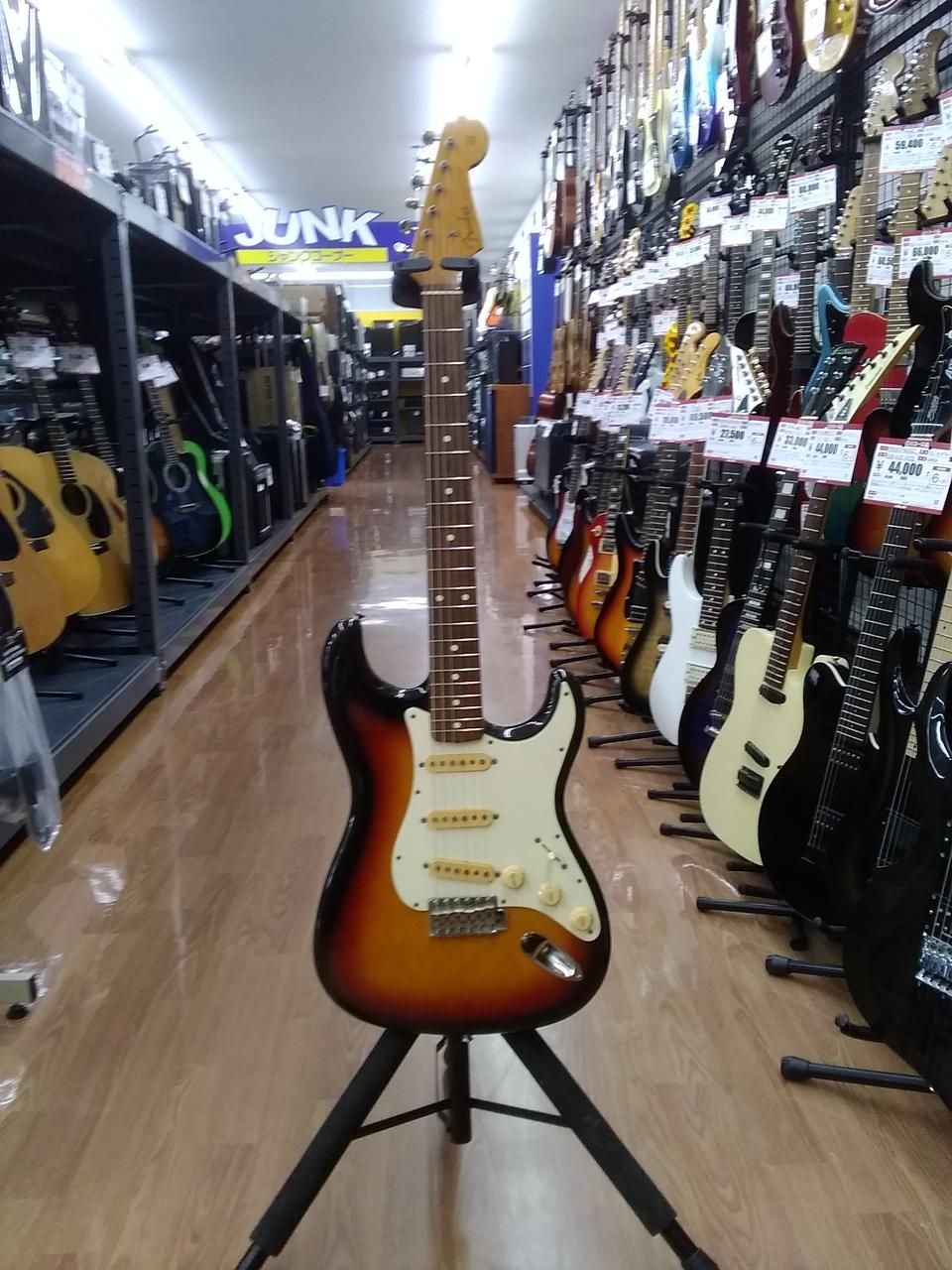 FENDER JAPAN Electric Guitar St62-50 3ts Used