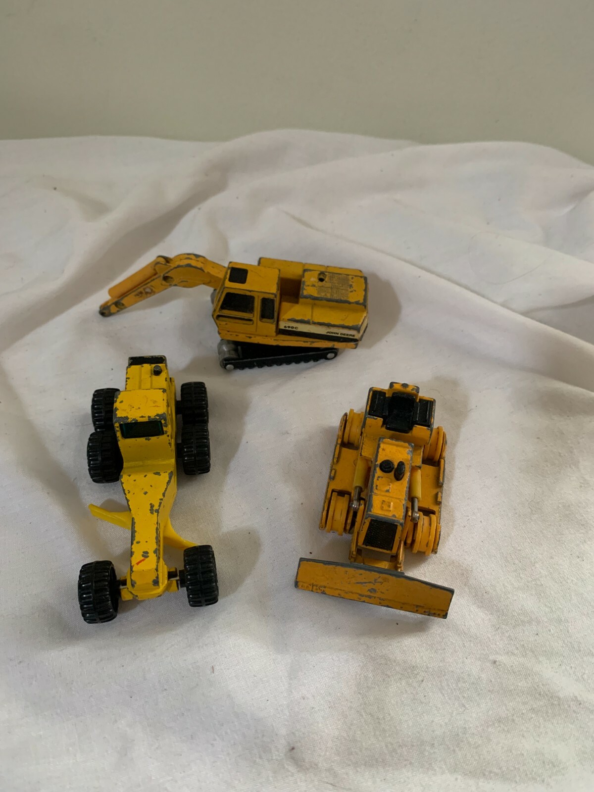 John Deere Ertl Metal Loader Bull Dozer Diecast Yellow Dyersville Iowa Construct