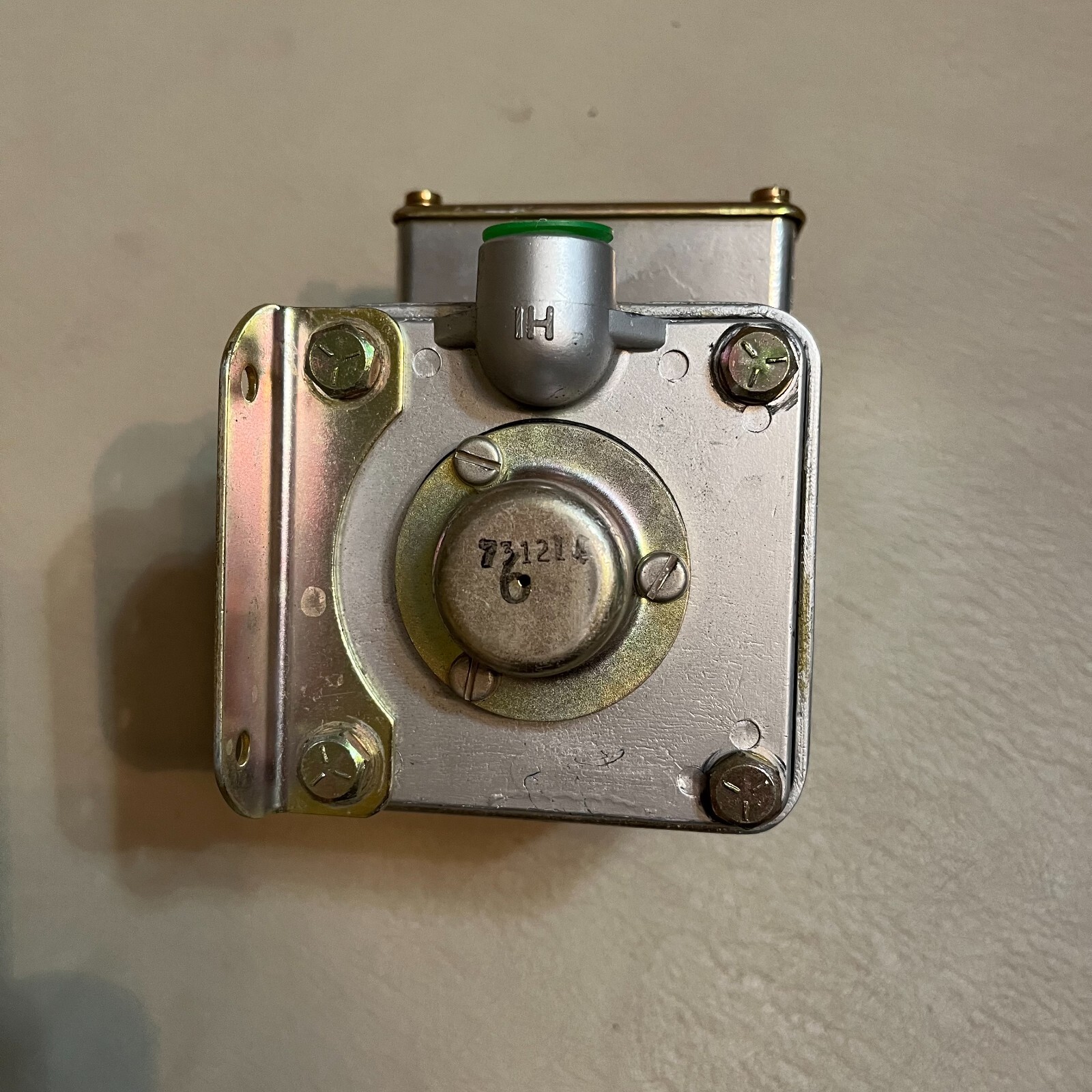 DeLaval Barksdale DPD1T-H18 Diaphragm Pressure Switch 0.40-18 PSI Range 60PSI