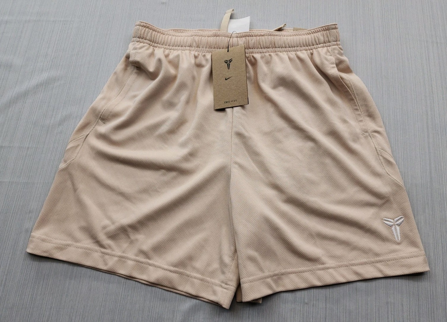New Boys Youth Nike Kobe Bryant Basketball Shorts Sz Large Mid Thigh Mamba