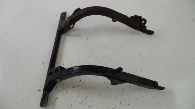 2000 Suzuki GSX600F Katana 600/00 Frame Bracket