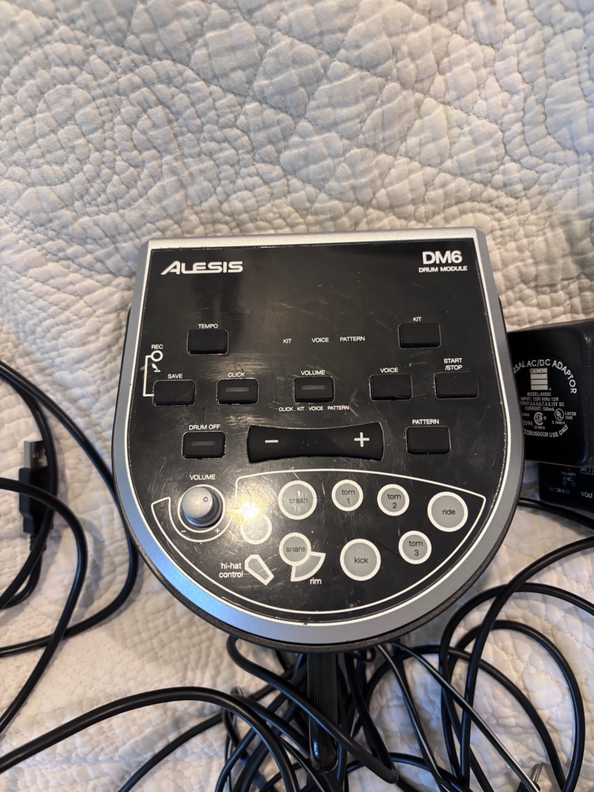 Alesis DM6 Drum Module Replacement Unit Module w/ Cable Harness & Power Adapter