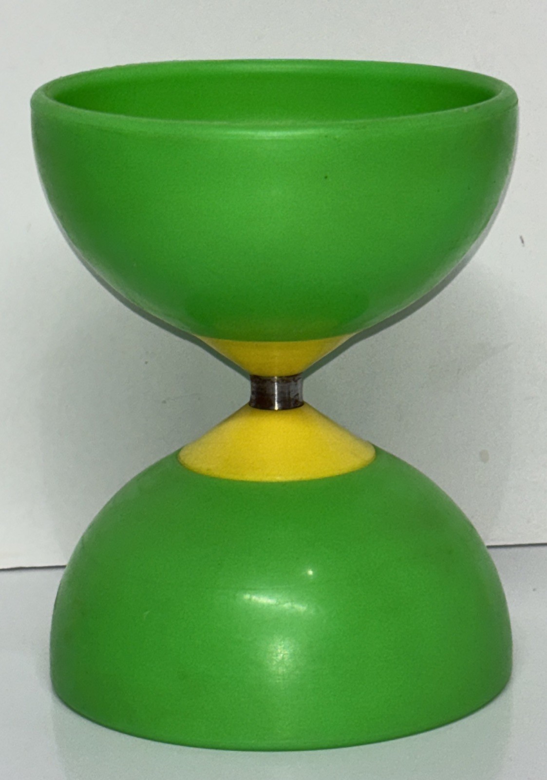 Diabolo Chinese Yo-Yo Juggling Stick Toy Green and Yellow No Sticks
