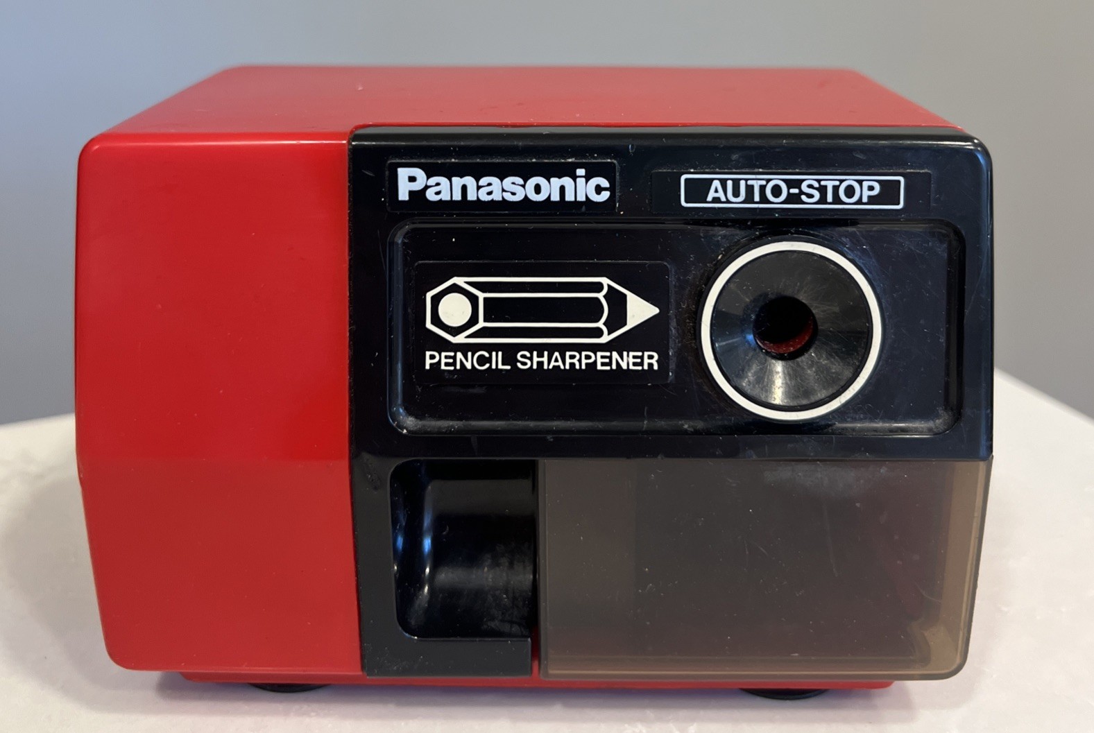 Panasonic Electric Pencil Sharpener Model No. KP-123 Vintage Japan Auto-stop Red