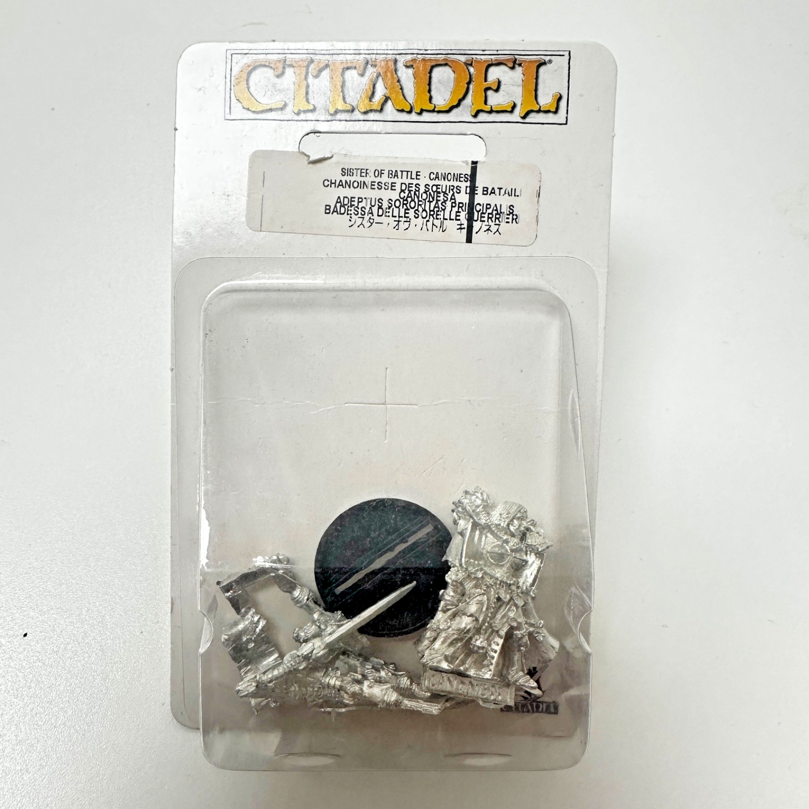 Warhammer 40K Sister of Battle Canoness NIB Metal OOP Adepta Sororitas Cannoness