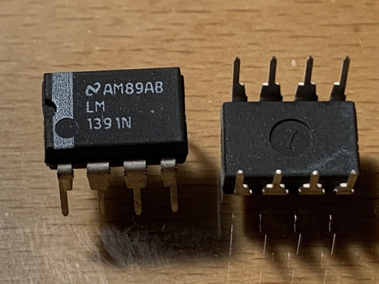 LM1391N - National IC - TV Horizontal Processor, DIP-8.