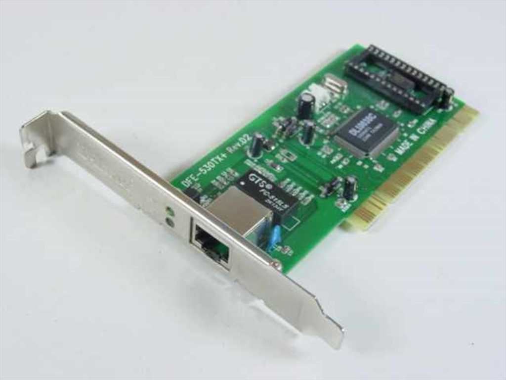 Realtek 10/100 Fast Ethernet Desktop PCI Adapter DFE-530TX