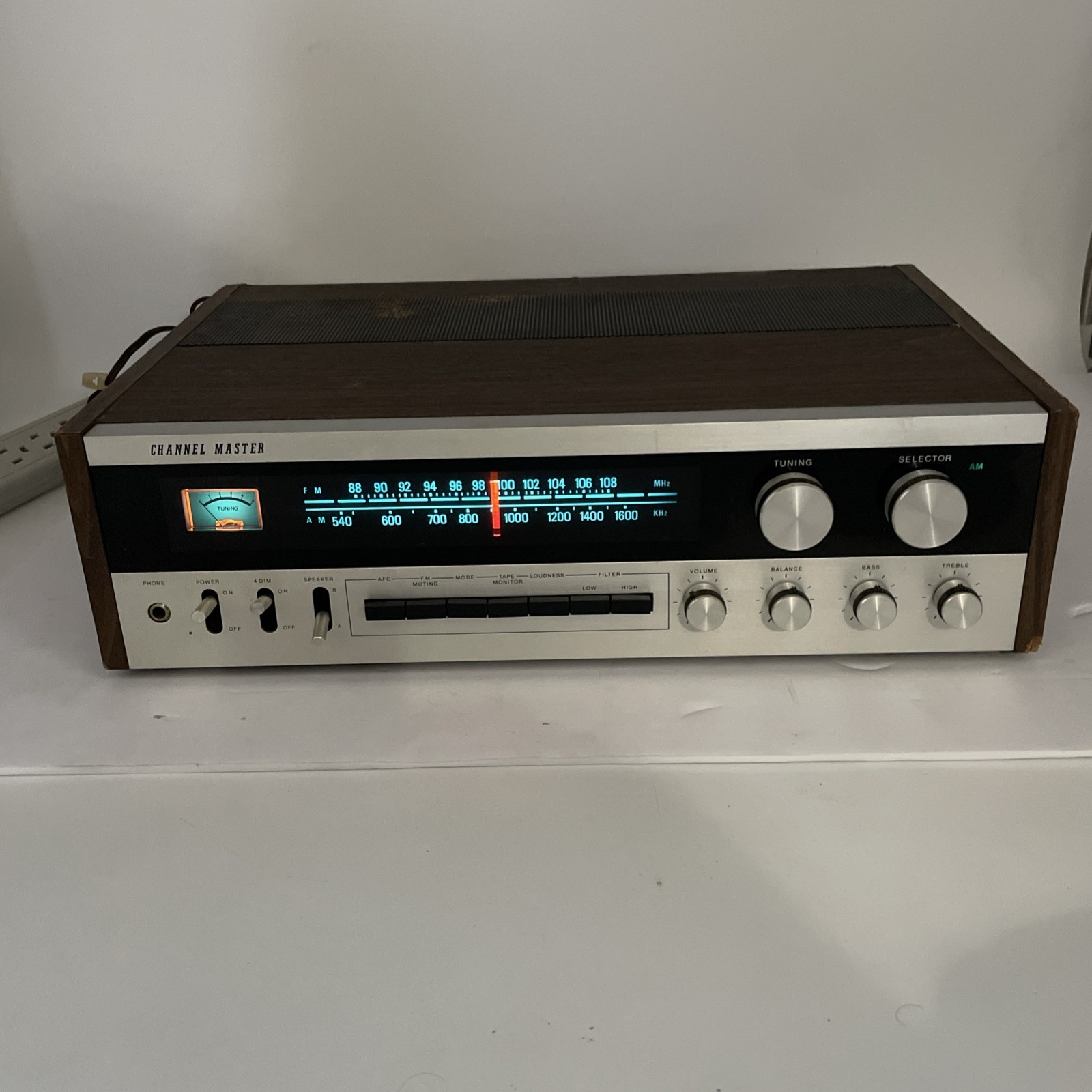 Channel Master Quad Stereo Receiver 4 Channel Silver Wood VTG Japan *TESTED READ