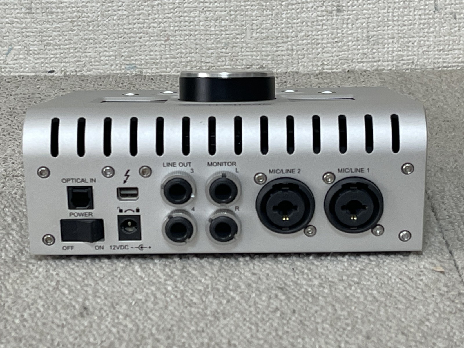 Universal Audio Apollo Twin SOLO UAD 2 Audio Interface with AC Adapter Tested