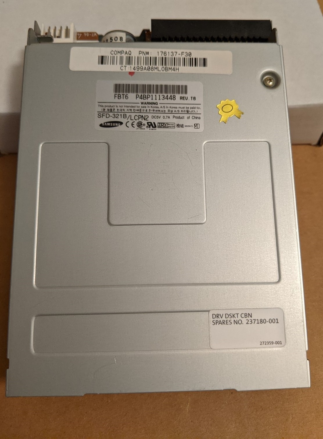 Samsung / HP 3.5 inch Floppy Disk Drive SFD-321B 3.5" Internal Desktop 1.44 MB