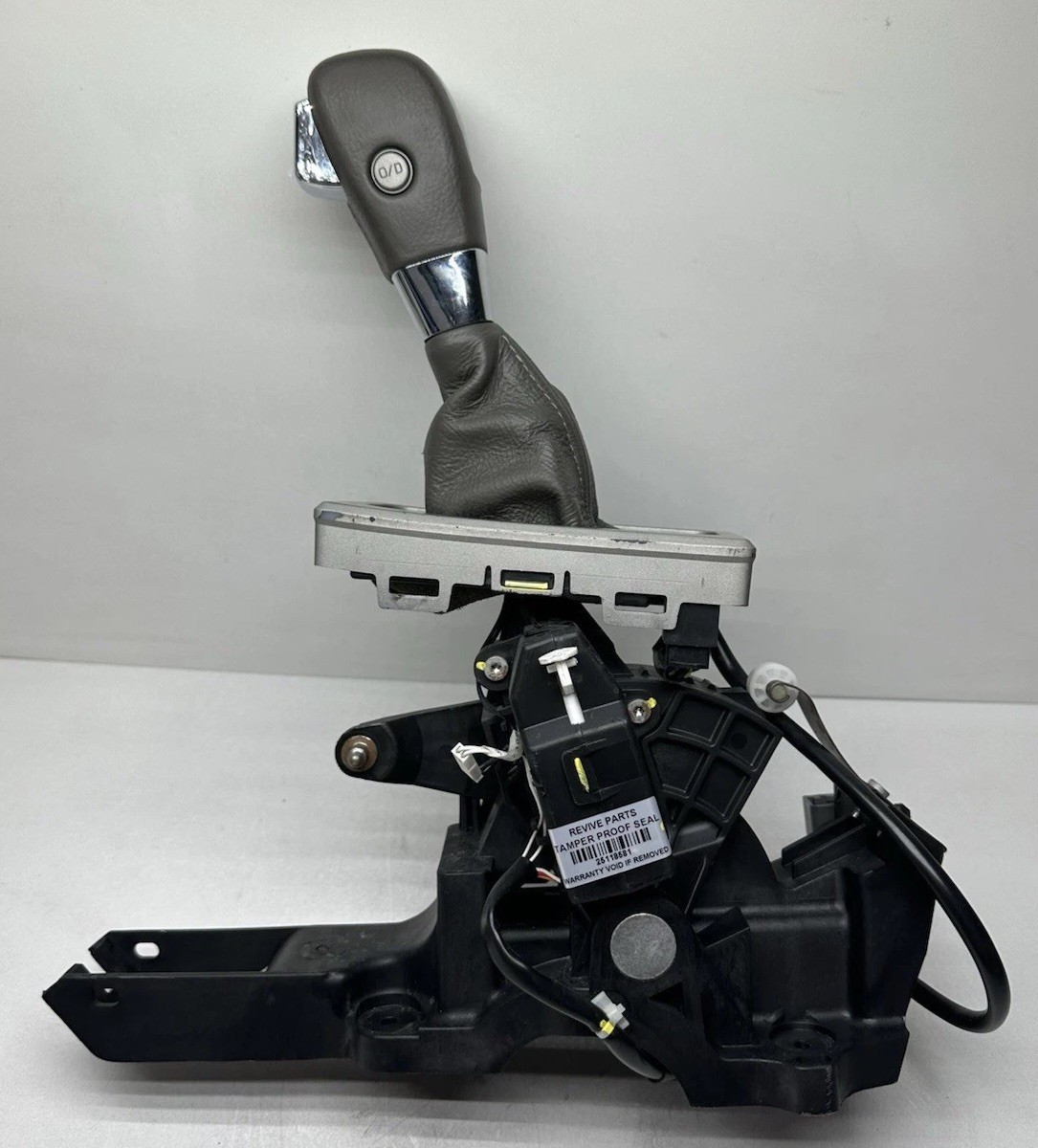 2003-2004 Lincoln Navigator Automatic Floor Shifter Gear Selector Assembly OEM