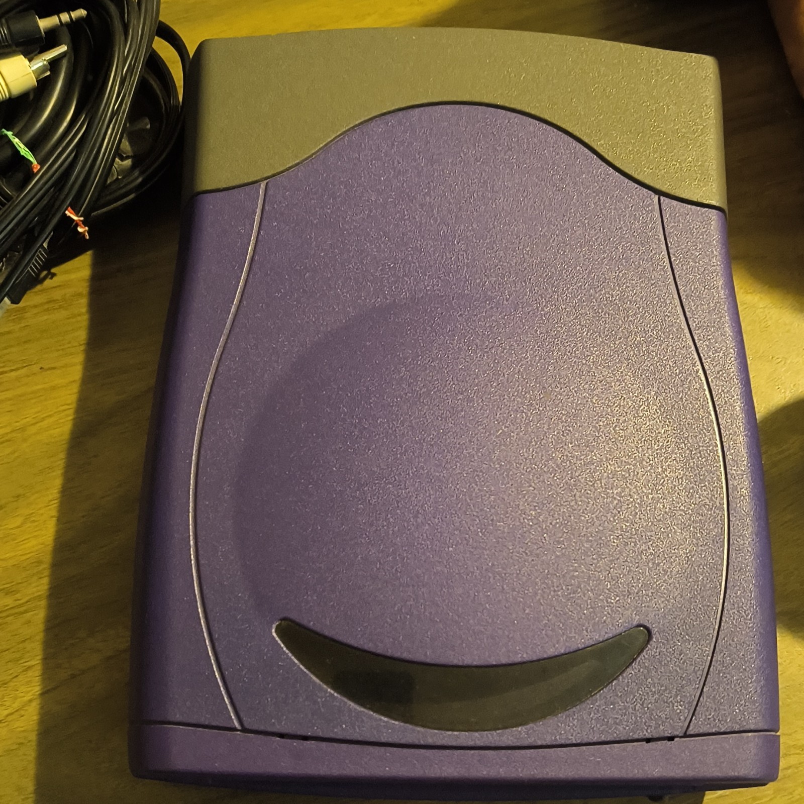 Iomega ZipCD 650 External USB Zip Drive 650MB Purple/Gray (04058100)
