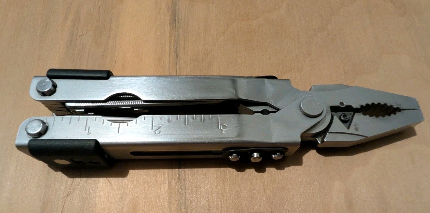 Gerber MP600 Bluntnose Custom Modded With Scissors & Chisel Added See Pictures