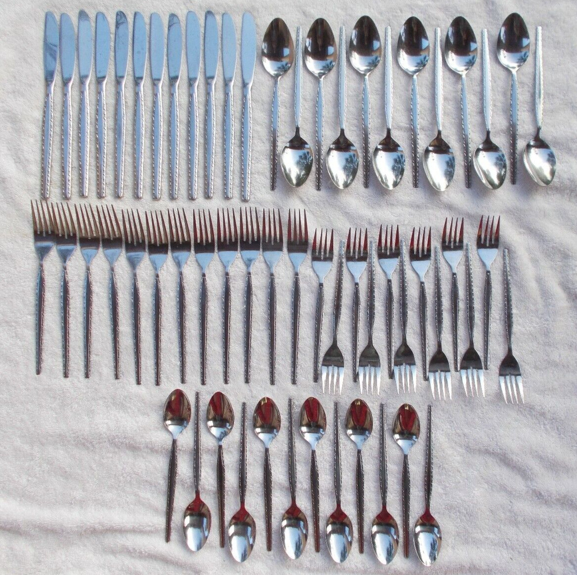 12 Place 60pcs Rogers Stanley Roberts ENSENADA Stainless Flatware Setting set