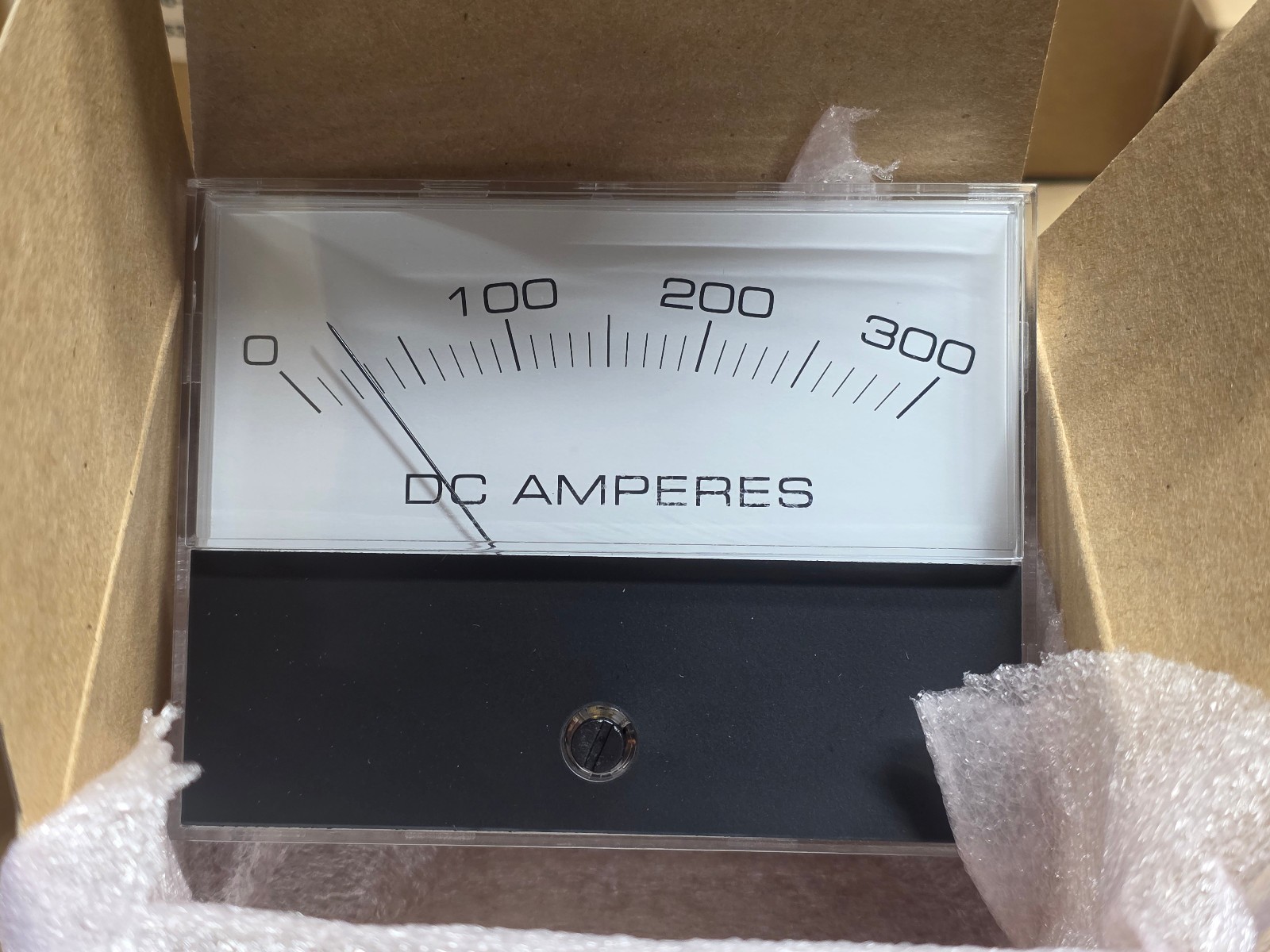 HOYT DC Ammeter CK-930-50MV-300ADC, 0-300A, Bass 140-3533-300 (NOS)