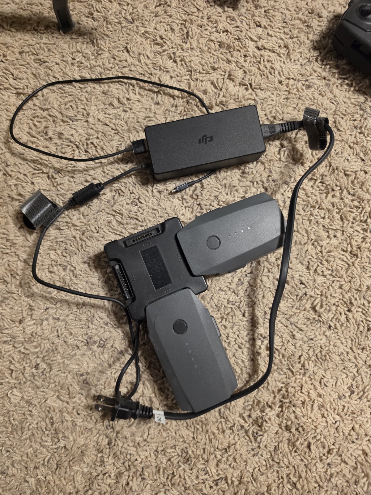DJI Mavic Pro Camera Drone Bundle w Remote Controller, Batteries, Charger, Case