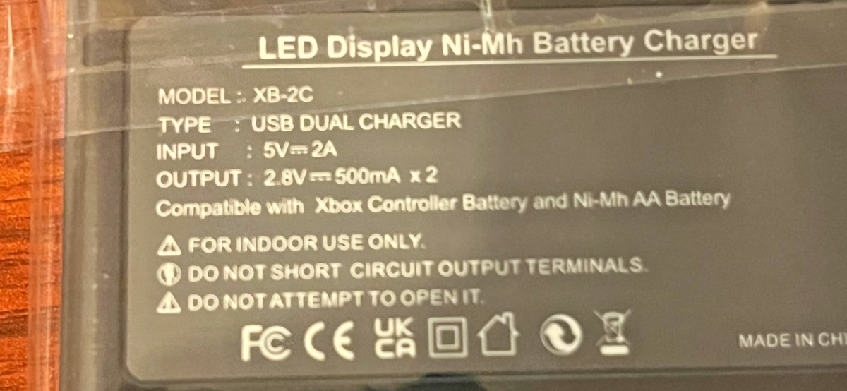 4 Pack Lithium Xbox One Controller Battery Packs with Charger