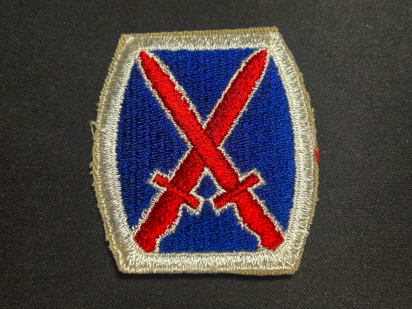 One WW2 10th Mountain Infantry Division Patch