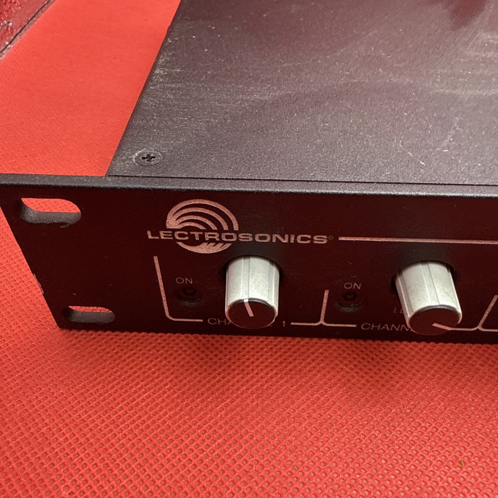 Lectrosonics AM8 Automatic Microphone Mixer. No power supply