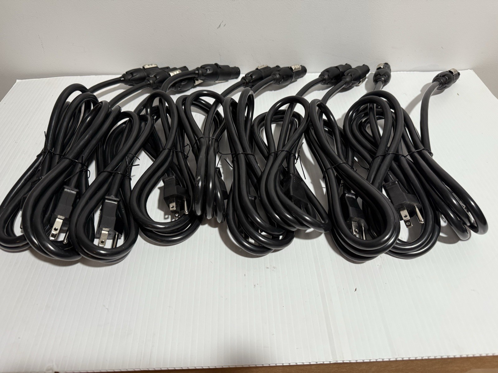 LOT OF 10 NEUTRIK TRUE1 FEMALE TO EDISON MALE POWER CABLE 6 ft 14 AWG