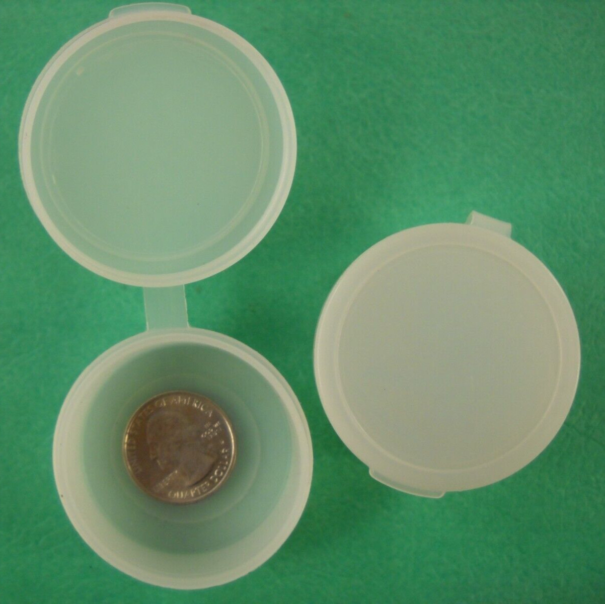 6 Plastic 1 oz Containers One Ounce Snap On Lid White