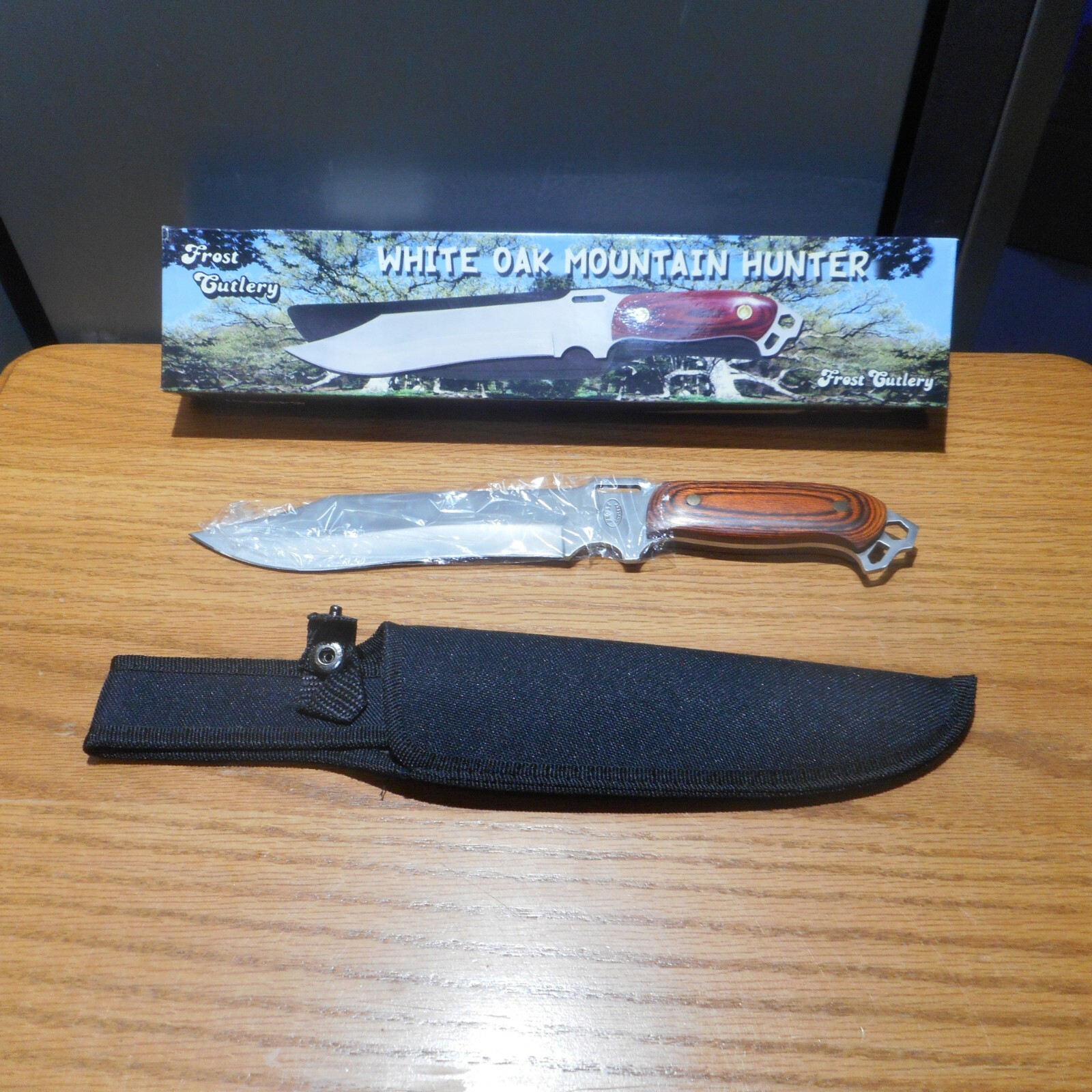 Frost Cutlery 8'' White Oak Mountain Hunter Knife Nylon Sheath #25