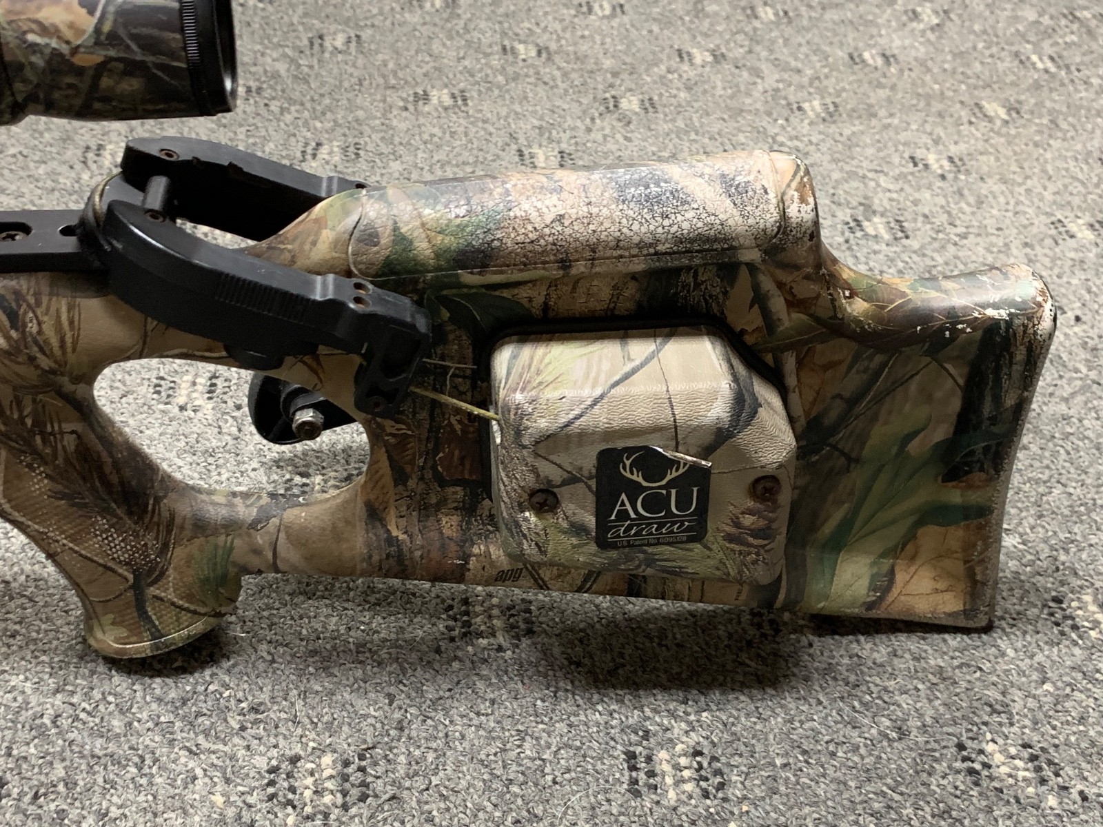 Tenpoint Phantom CLS Crossbow w/ Acu-Draw Cocking Device Scope & Quiver - Nice!