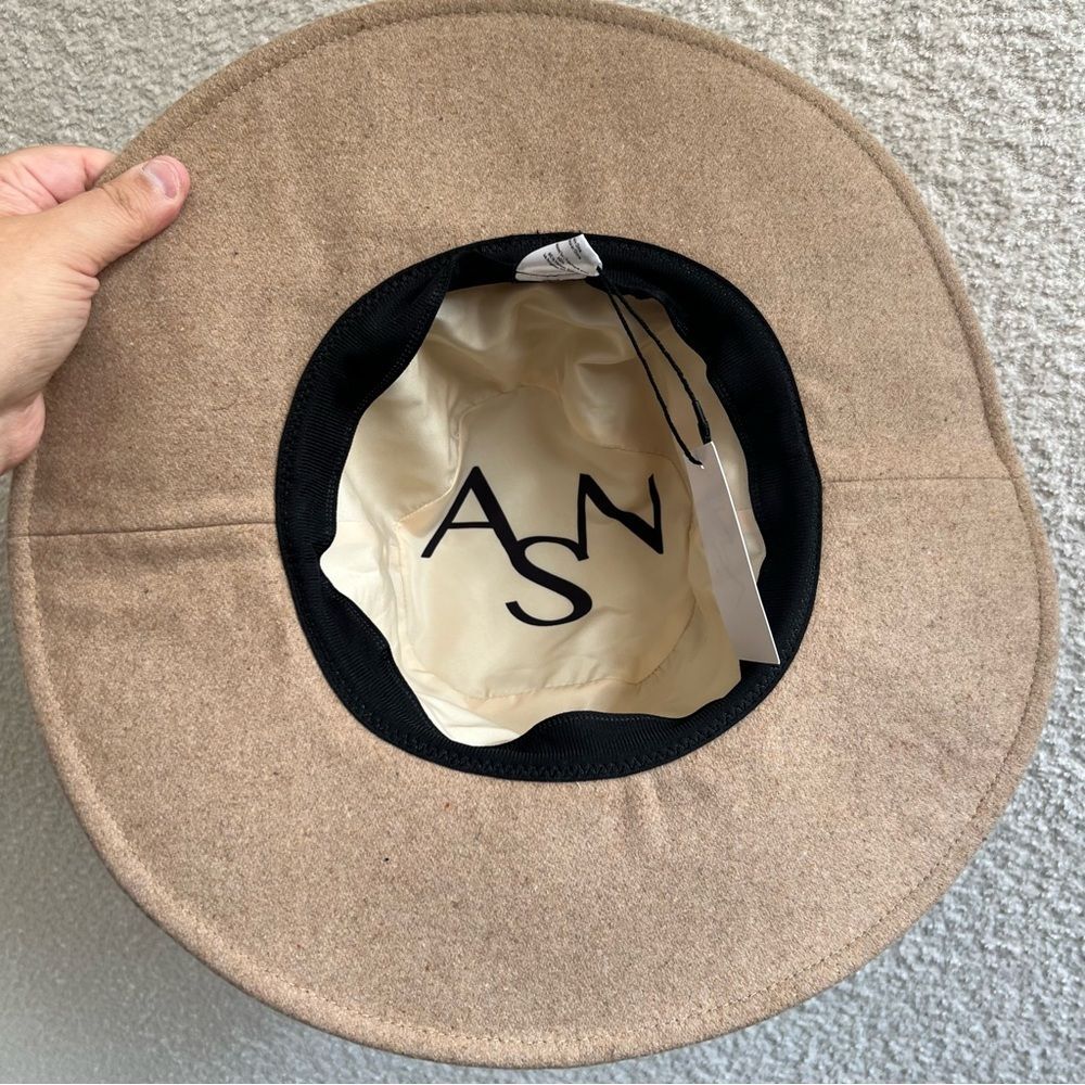 ASN Women's NWT Harper Floppy Hat Oatmeal One Size