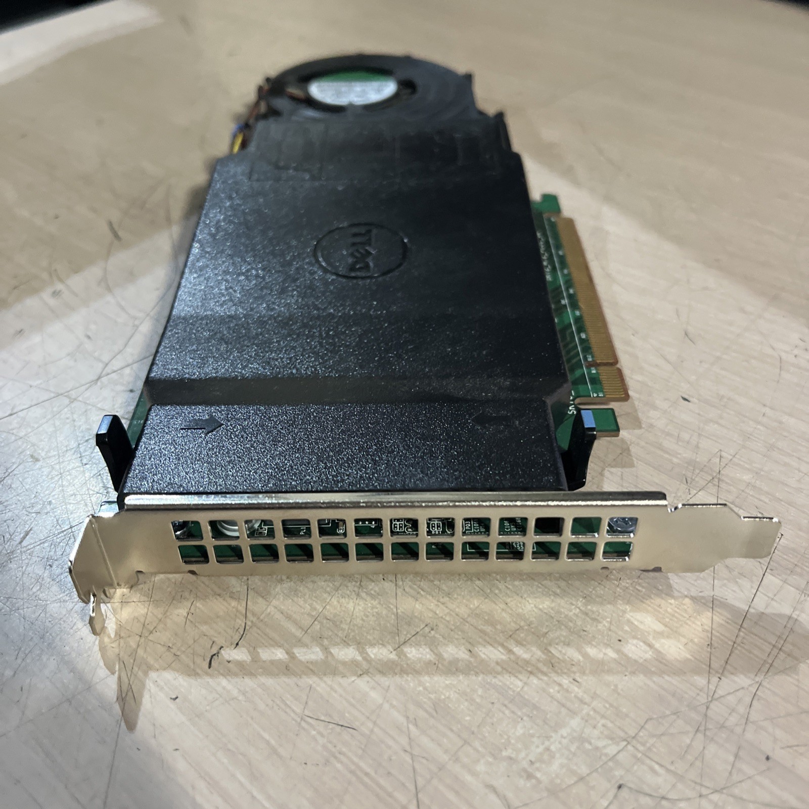 DELL DPWC400 QUAD M.2 PCIE SOLID STATE DRIVE ADAPTER CARD NO SSD