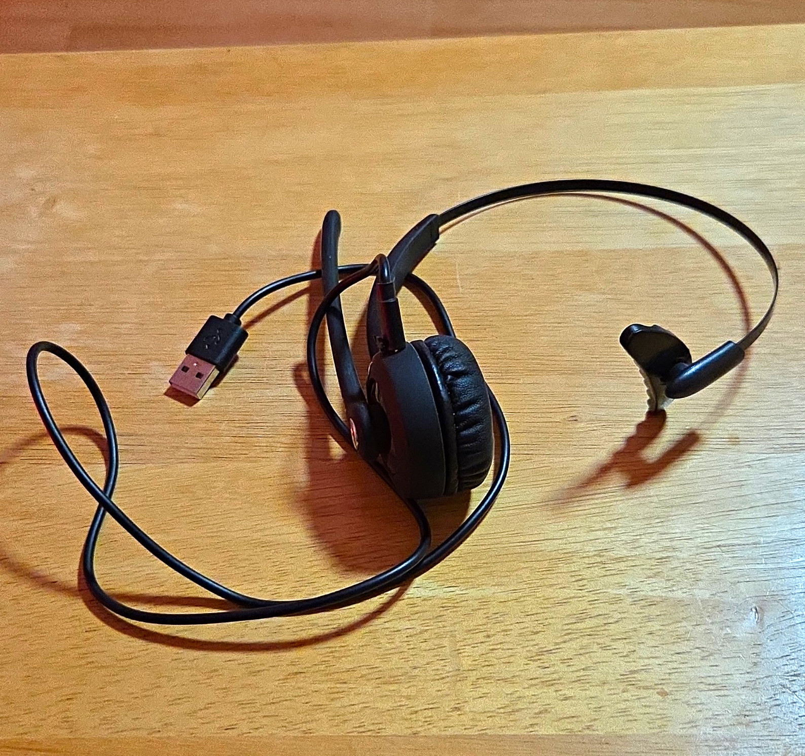 Mpow BH453A USB Wired + Bluetooth Mono On-Ear Headset Boom Mic Black