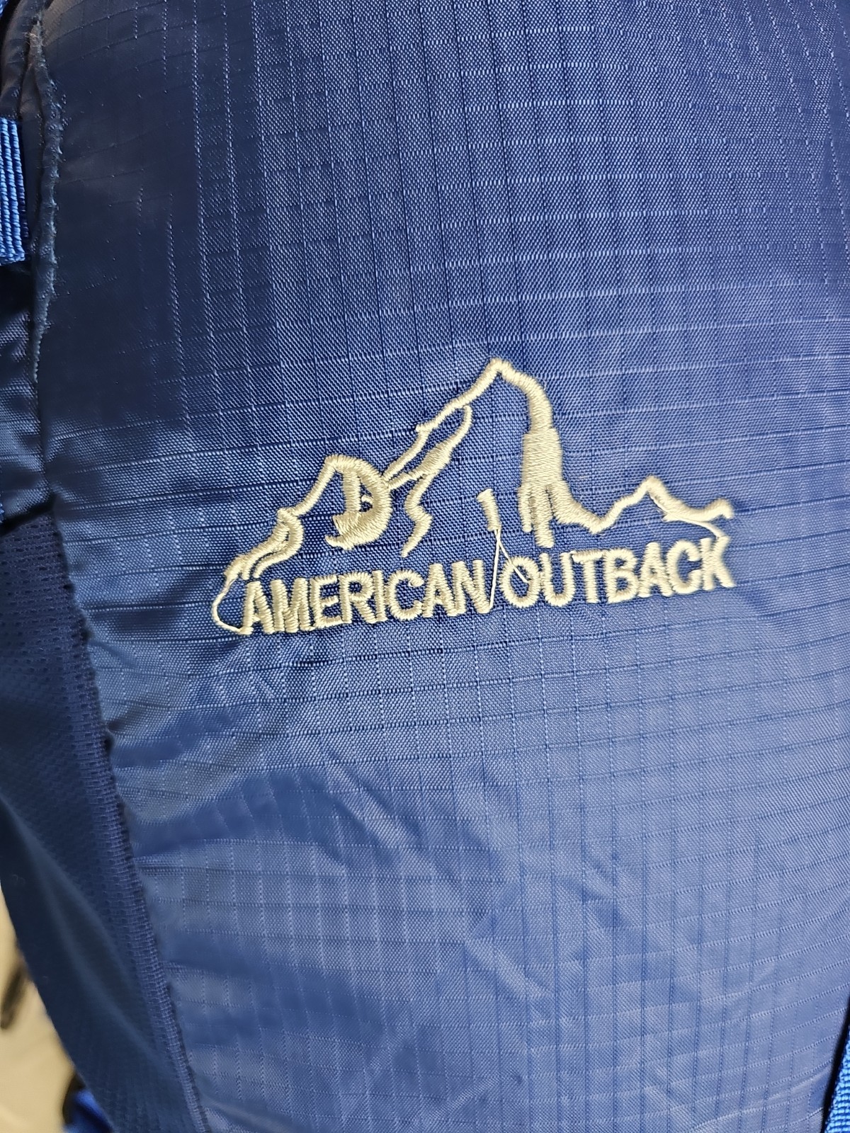 American Outback Flash Pack 22L Hydration Hiking Backpack Blue