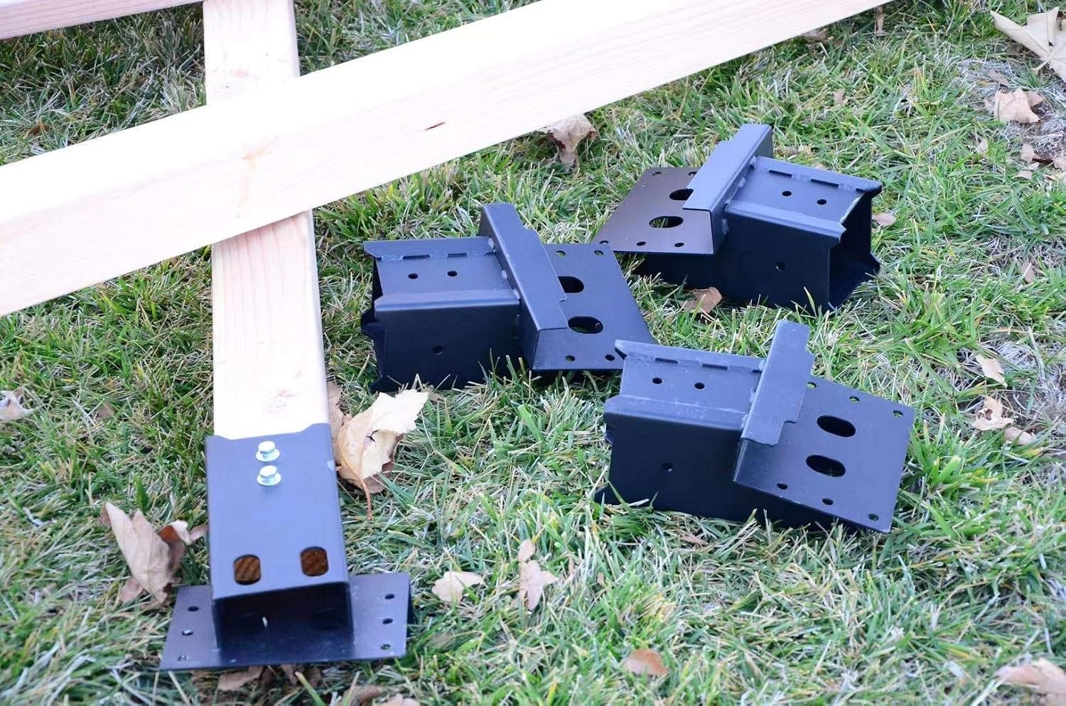 Durable Heavy-Duty 4x4 Brackets - Perfect for Observation Decks & Structures