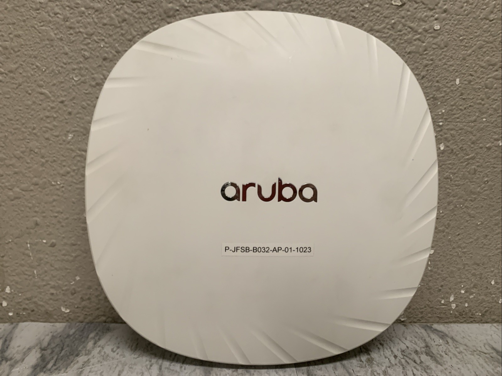 Aruba AP-555 (US) Wireless Access Point (JZ357A) APIN0555 - No power Adapter
