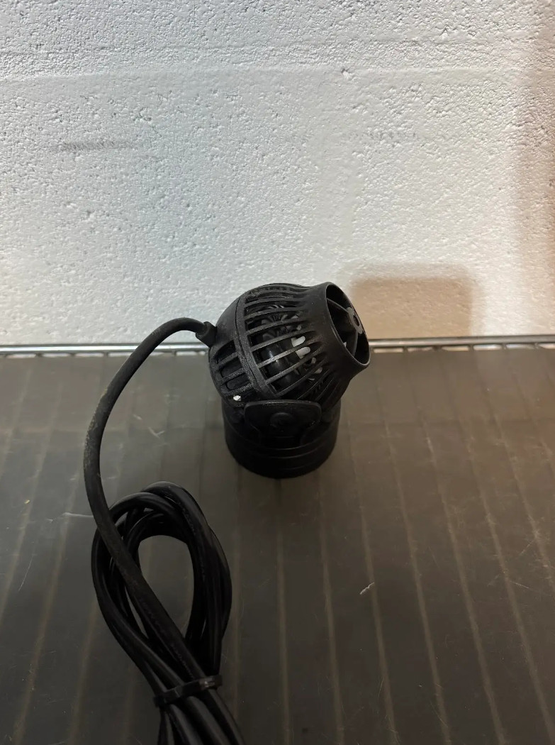 Jebao - SOW-8 Aquarium Wavemaker w/ Controller (PRE-OWNED)
