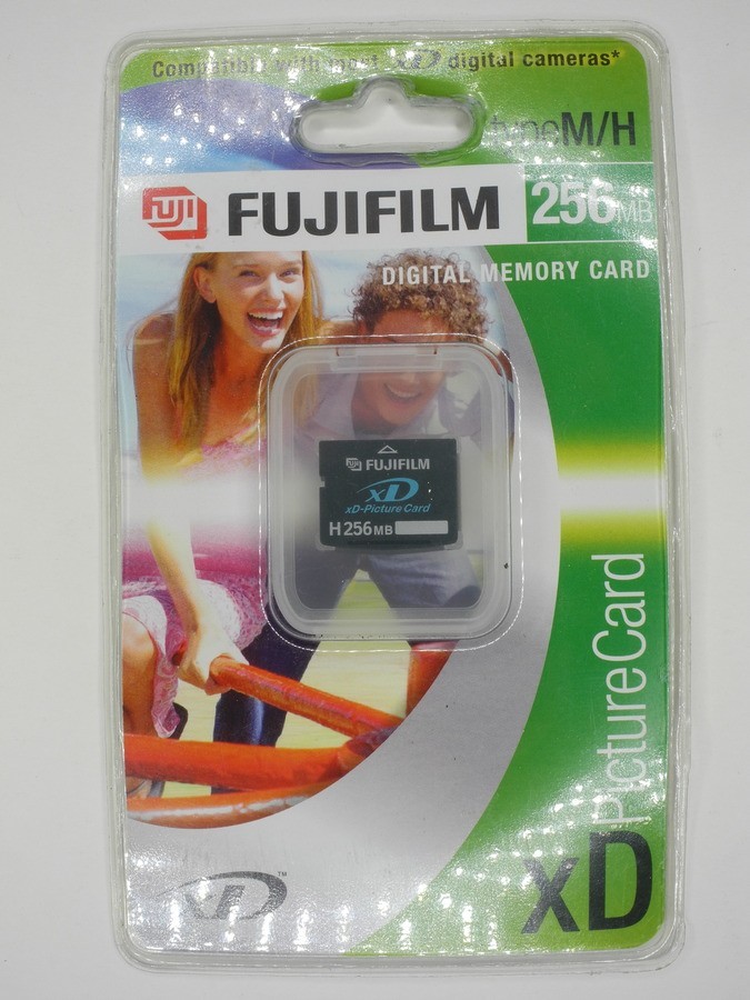 NEW Fujifilm XD Picture Card H 256MB Camera Memory Card (Fits Olympus)