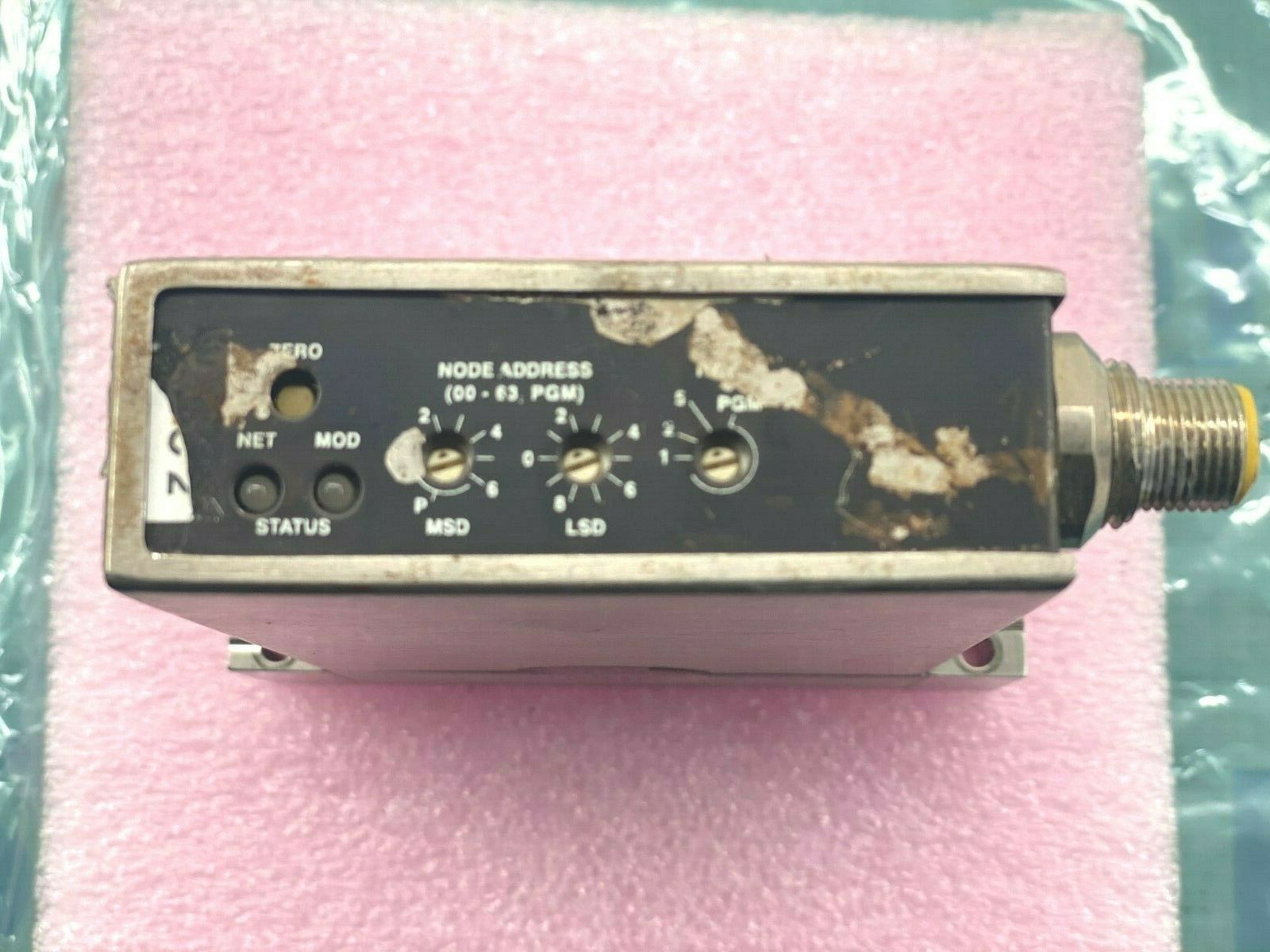 Celerity Unit UFC-8565 Mass Flow Controller 700cc NH3