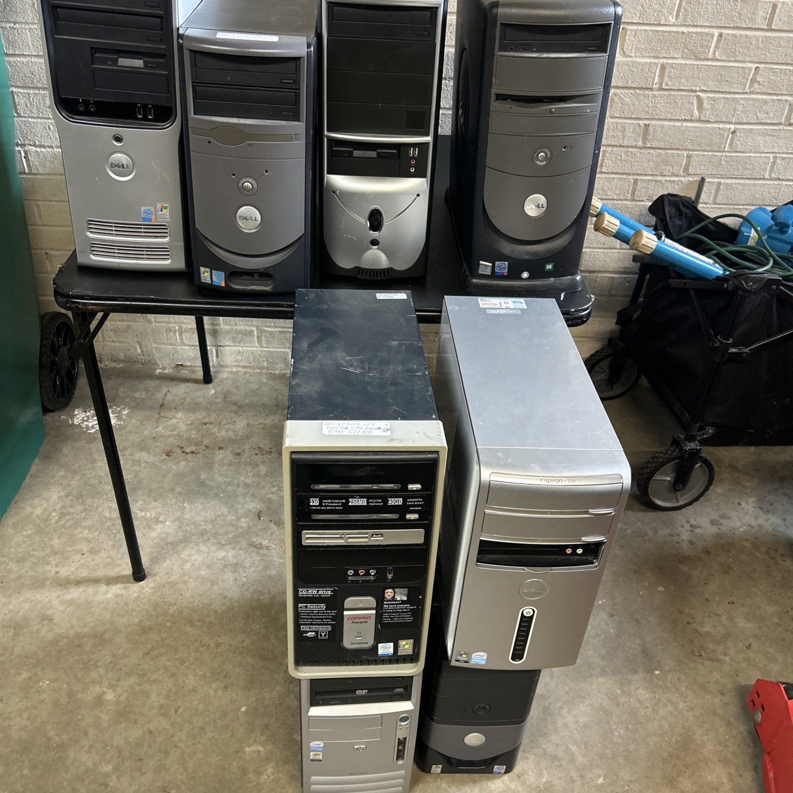 Dell Dimension 4550 9100  Compaq Presario HP Inspiron Lot Of 8